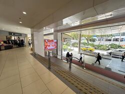 Lucky Plaza (D9), Shop House #501547881